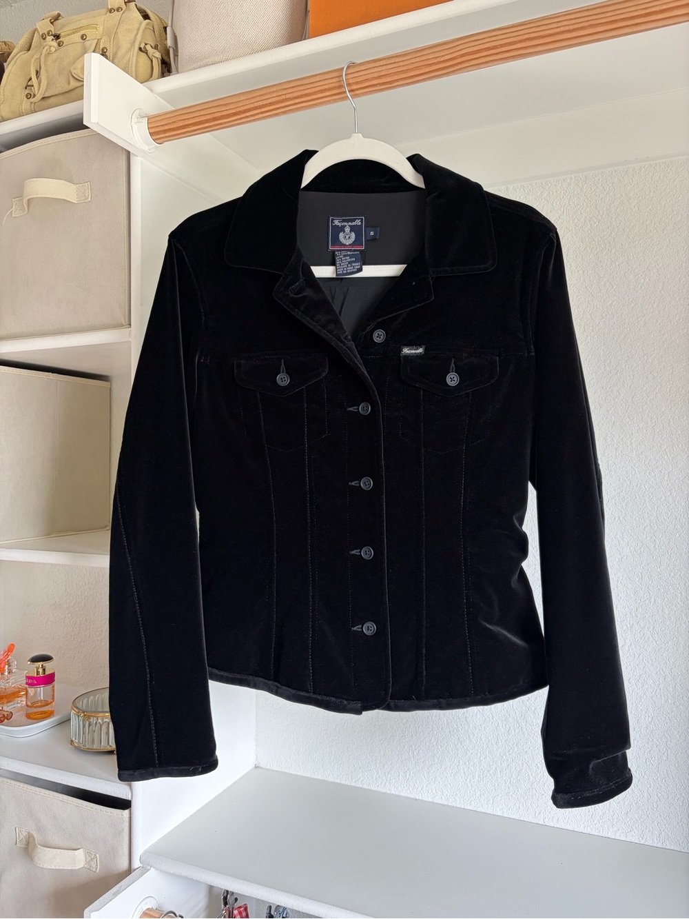 Velvet Button-Up Jacket - Black